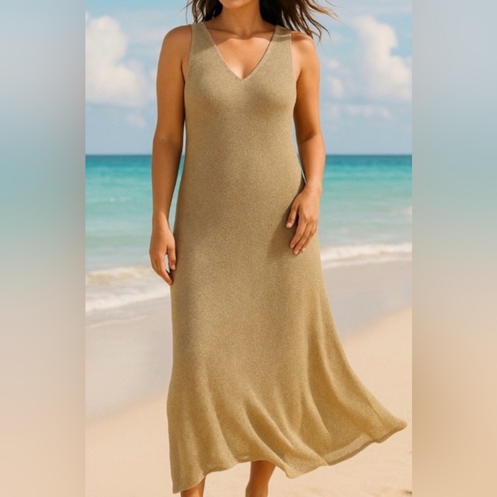 Chic Gold Yunik Size Med - Lg Casual dress brand new